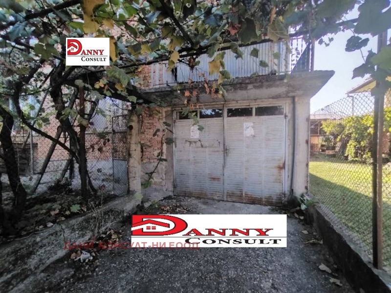 Продава КЪЩА, гр. Дебелец, област Велико Търново, снимка 8 - Къщи - 52707647