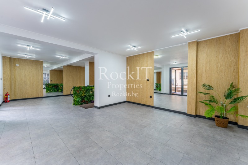 Продава ОФИС в град София, Лозенец - 237 кв.м / 480 000 € » 938 798.40 лв., РОКИТ ПРОПЪРТИС