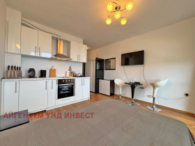 1-СТАЕН, 33 m2
