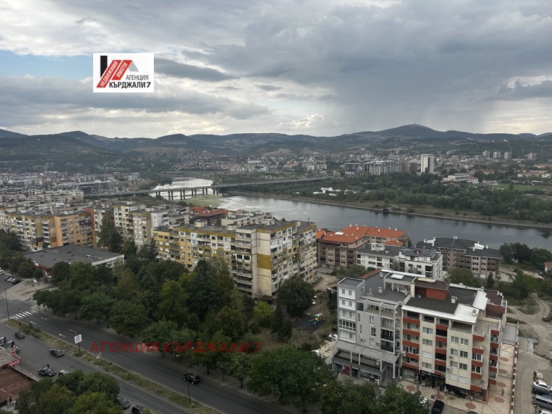 En venta  2 dormitorios Kardzhali , Vazrozhdentsi , 69 metros cuadrados | 96154480 - imagen [5]