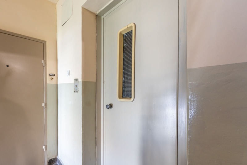 Продава  3-стаен град Варна , Център , 107 кв.м | 86685745 - изображение [16]