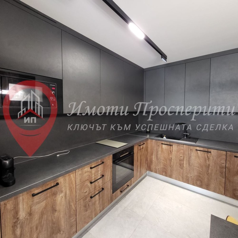 Продава  3-стаен град Перник , Изток , 90 кв.м | 70496009