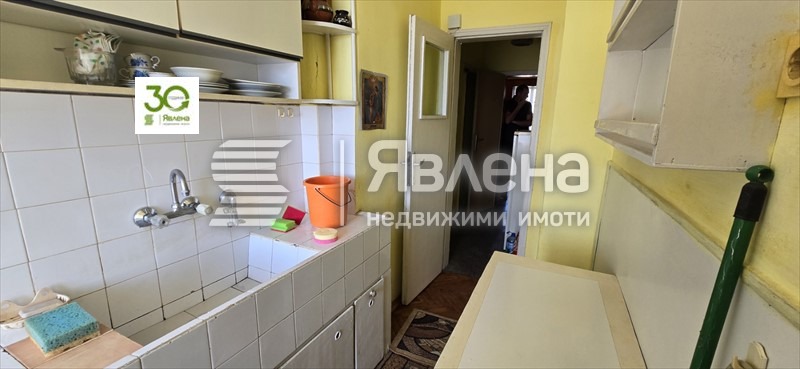 Продава 3-СТАЕН, гр. Варна, Зимно кино Тракия