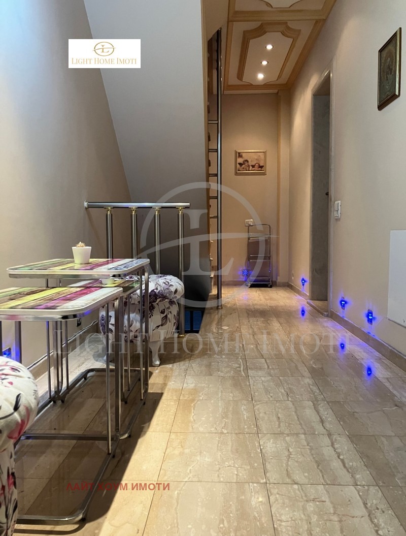Продава  Мезонет град Пловдив , Съдийски , 198 кв.м | 85450192 - изображение [6]