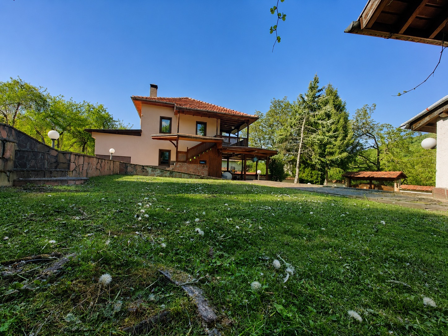 Продава ВИЛА, с. Малка Желязна, област Ловеч, снимка 4 - Вили - 54657253