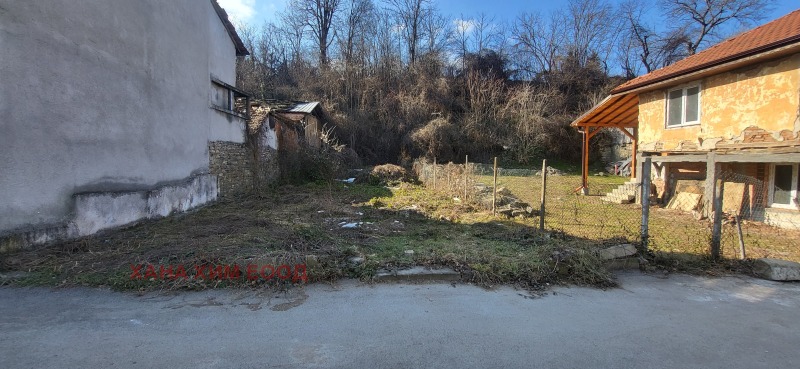 Продава ПАРЦЕЛ в област Ловеч, гр. Троян - 427 кв.м / 12 500 € » 24 447.88 лв., ХАНА ХОУМ