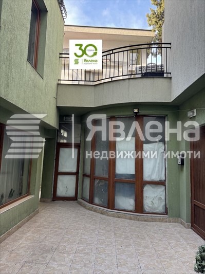 Продава ОФИС, гр. Варна, Център, снимка 2 - Офиси - 48760818