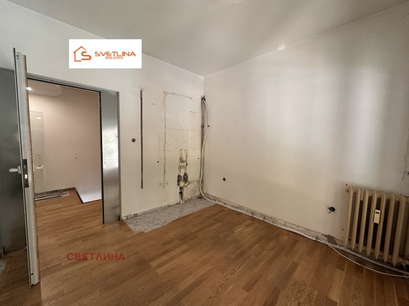 En venta  Oficina Sofia , Tsentar , 70 metros cuadrados | 93075438 - imagen [8]