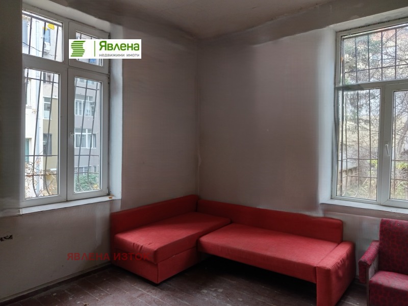 Продава ЕТАЖ ОТ КЪЩА, гр. София, Център, снимка 4 - Етаж от къща - 52815199