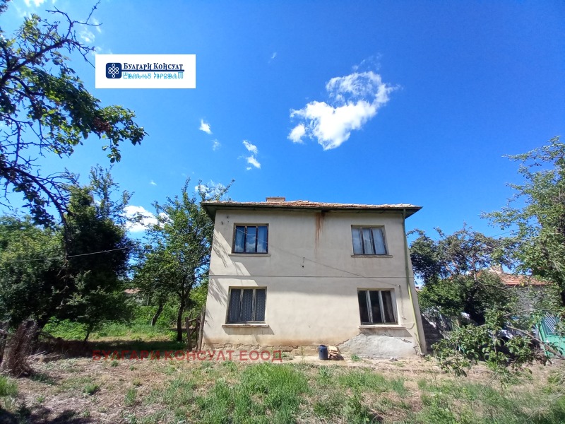 Продава  Къща област Кюстендил , с. Гюешево , 172 кв.м | 94356367 - изображение [3]