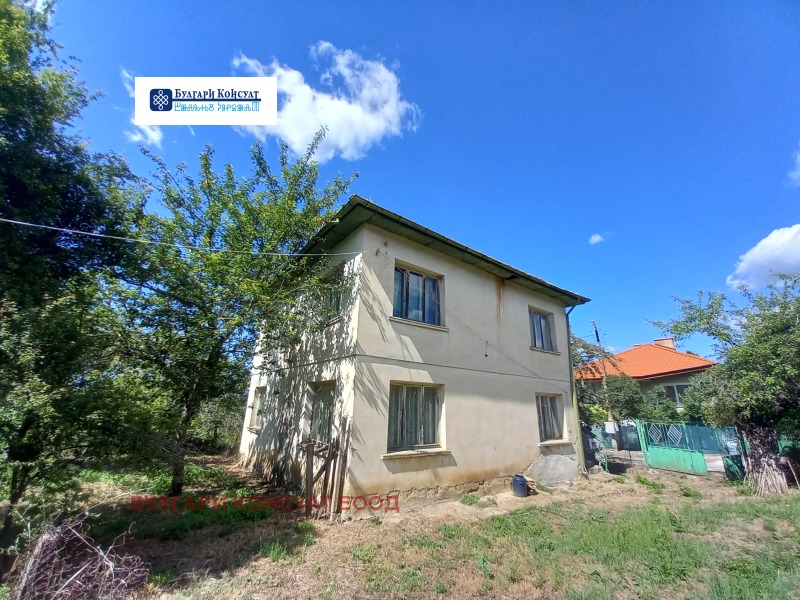 Продава  Къща област Кюстендил , с. Гюешево , 172 кв.м | 94356367