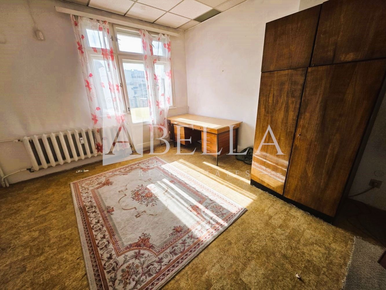 Продава 2-СТАЕН, гр. София, Център, снимка 2 - Апартаменти - 54502696