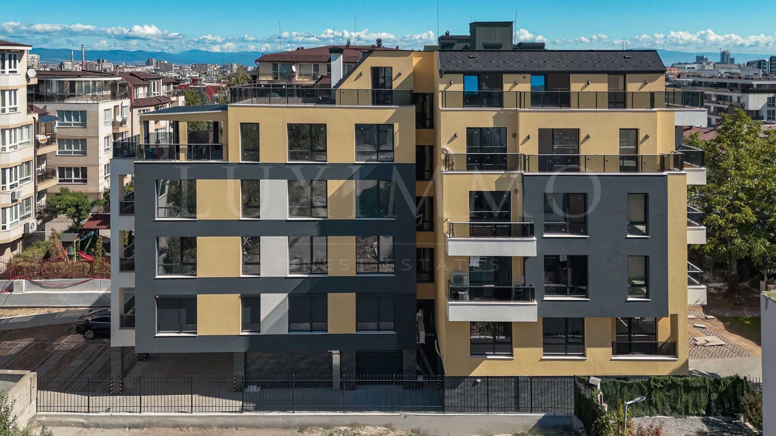 Продава 3-СТАЕН, гр. София, Манастирски ливади, снимка 2 - Апартаменти - 53779441