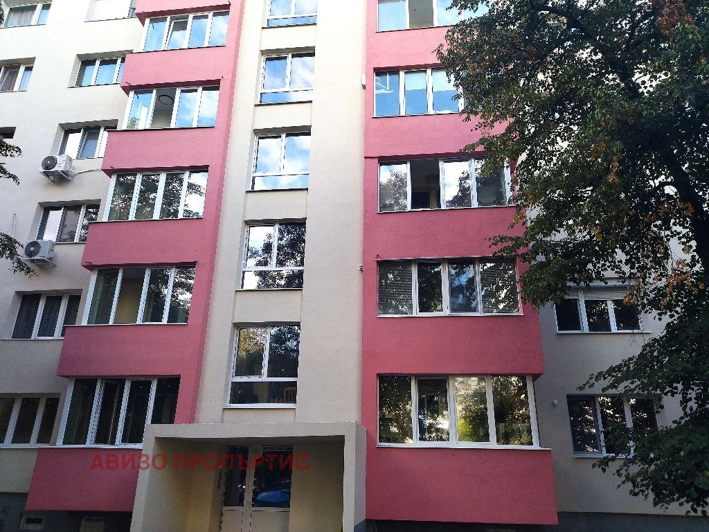 Продава 3-СТАЕН, гр. София, Лагера