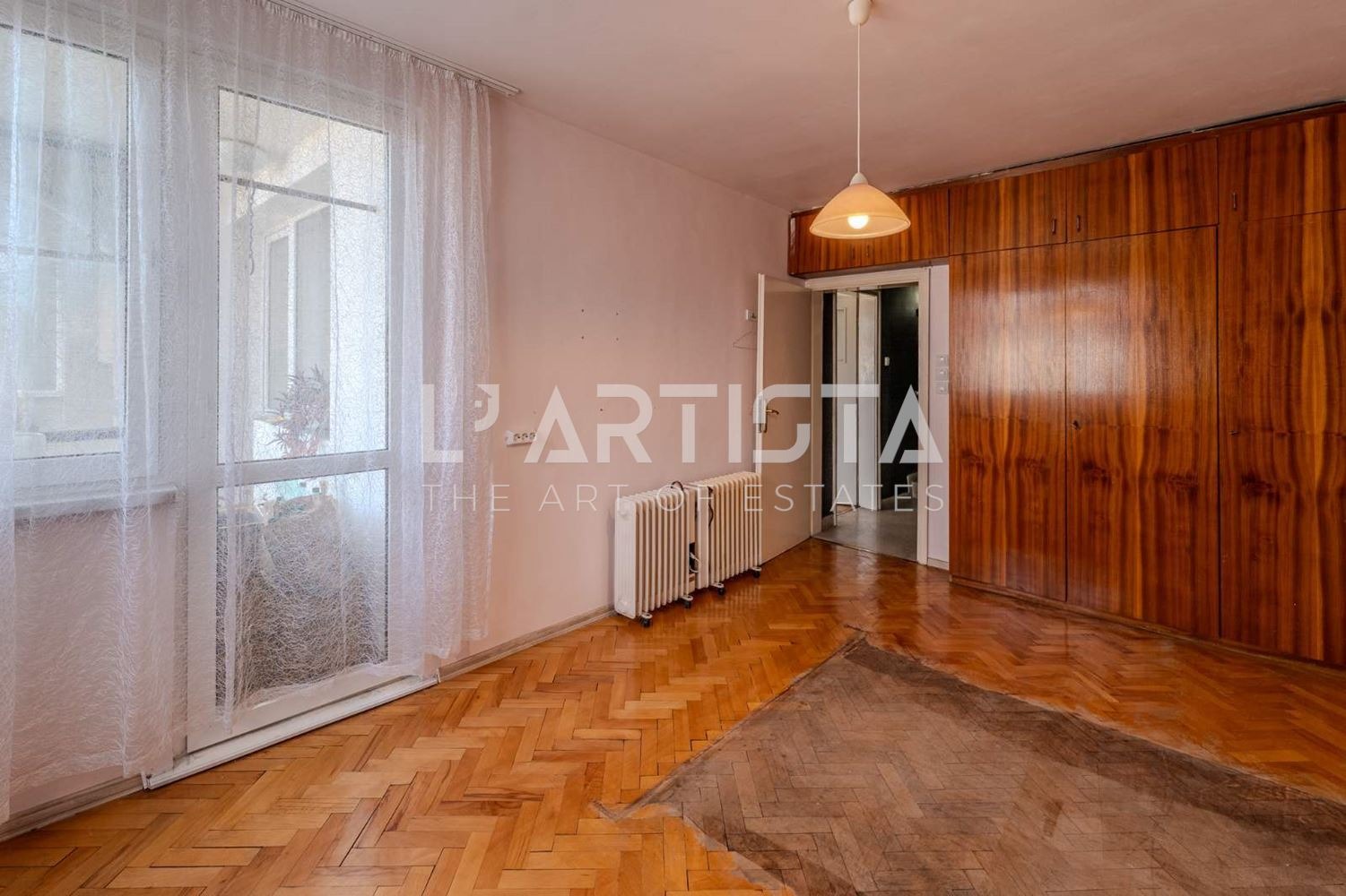 Продава МНОГОСТАЕН, гр. София, Център, снимка 5 - Апартаменти - 54194725