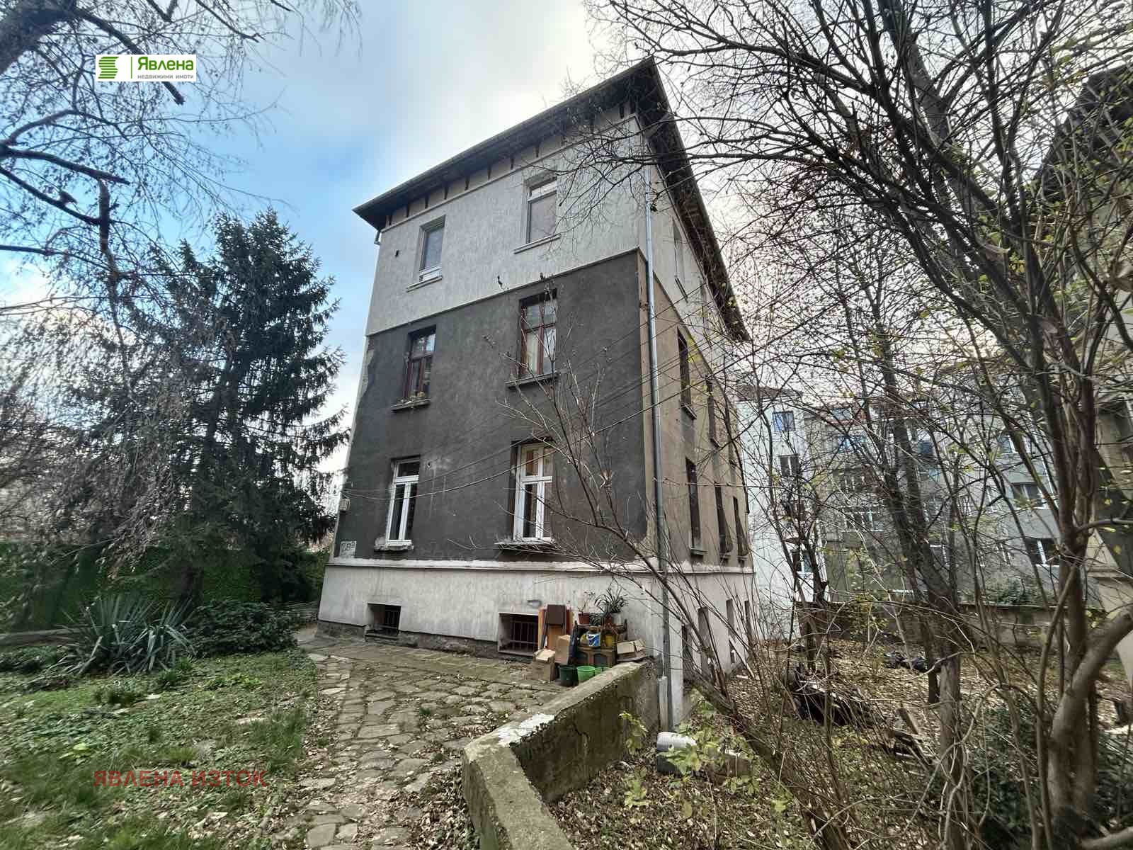 Продава ЕТАЖ ОТ КЪЩА, гр. София, Център, снимка 3 - Етаж от къща - 54023770