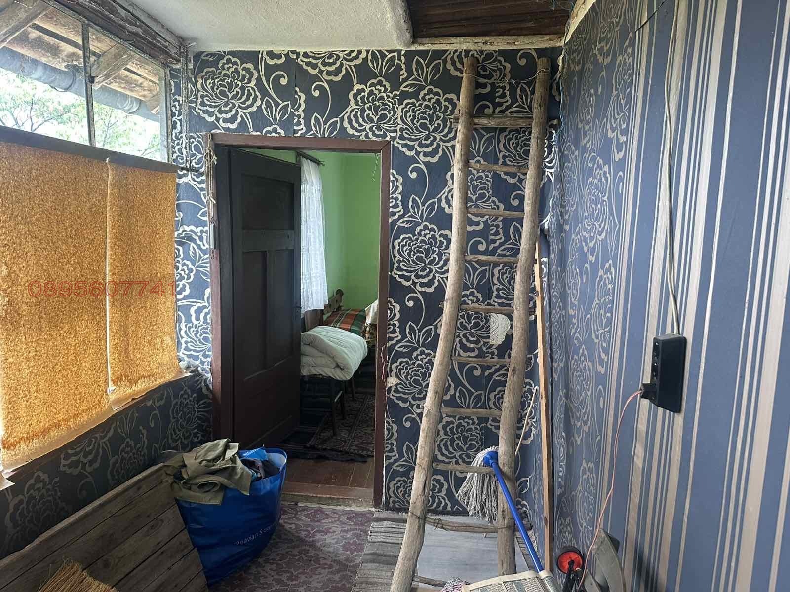 Продава КЪЩА, гр. Вършец, област Монтана, снимка 3 - Къщи - 56238259