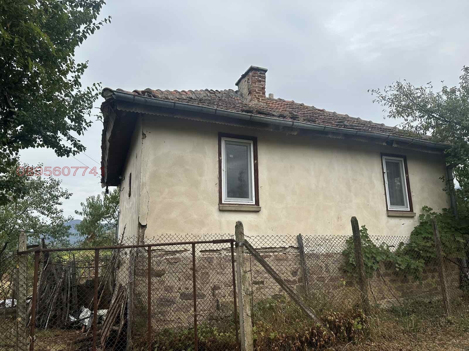 Продава КЪЩА, гр. Вършец, област Монтана