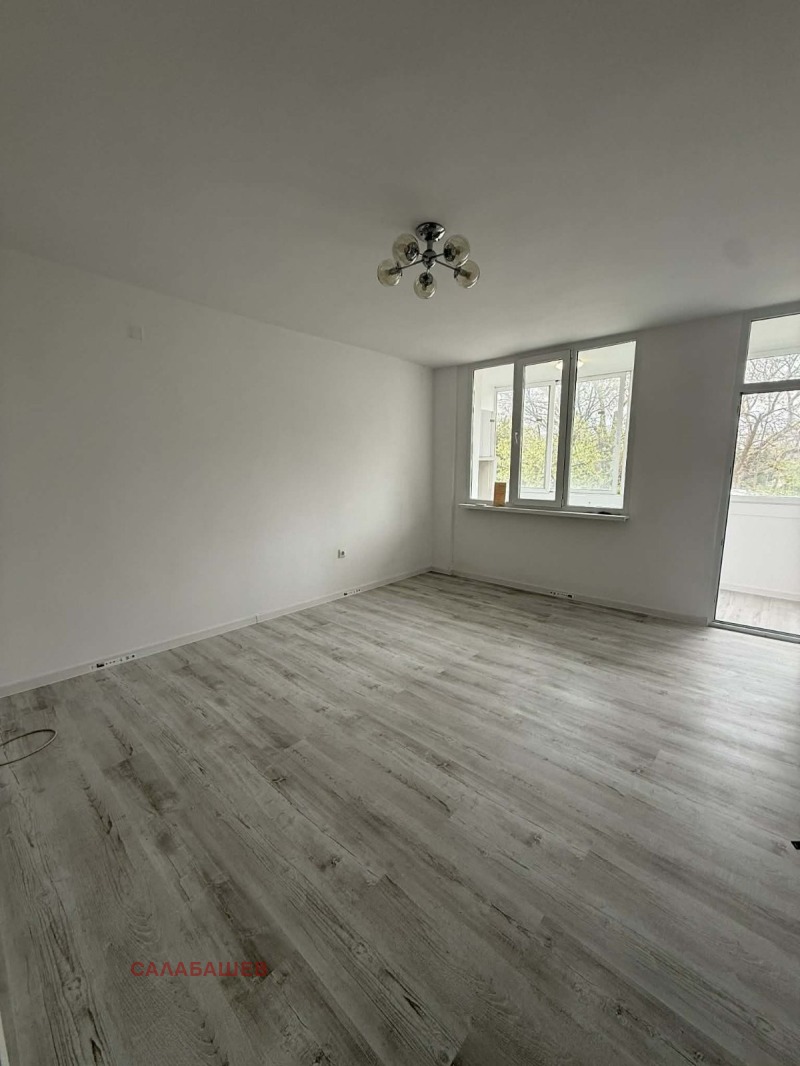 Продава 2-СТАЕН в област Стара Загора, гр. Казанлък - 67 кв.м / 105 000 € » 205 362.15 лв., САЛАБАШЕВ