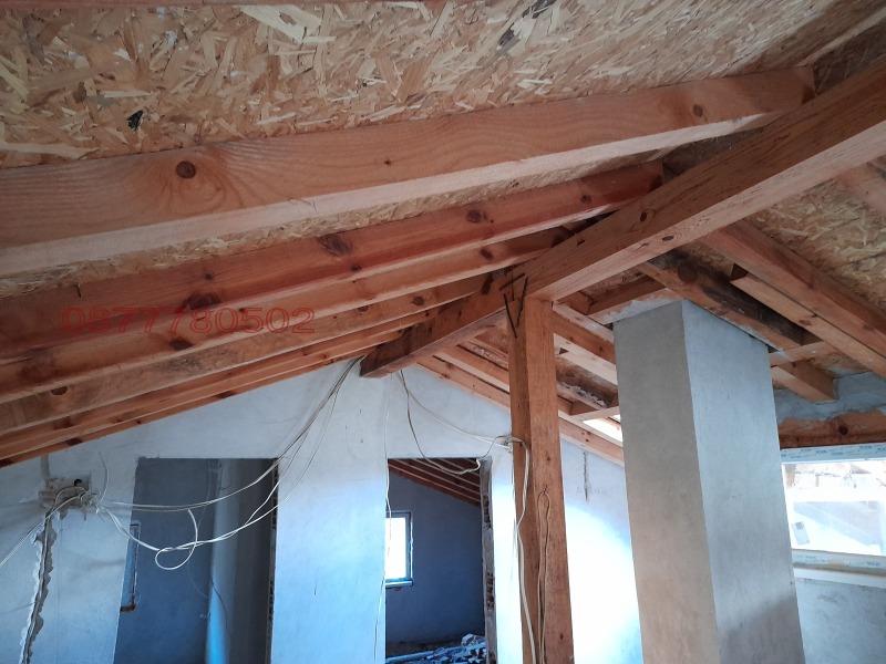 Продава КЪЩА в област Ловеч, с. Чифлик - 140 кв.м / 48 000 € » 93 879.84 лв.
