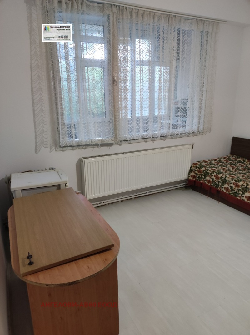 Продава  3-стаен град Добрич , Дружба 3 , 95 кв.м | 12282189 - изображение [2]