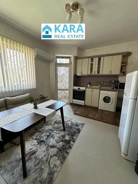 Продава 3-СТАЕН, гр. Кърджали, Център, снимка 2 - Апартаменти - 53765154