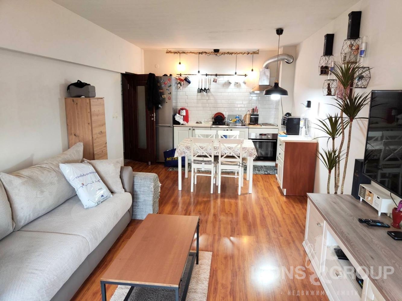 Продава 2-СТАЕН, гр. Варна, м-т Ален мак, снимка 2 - Апартаменти - 49492376