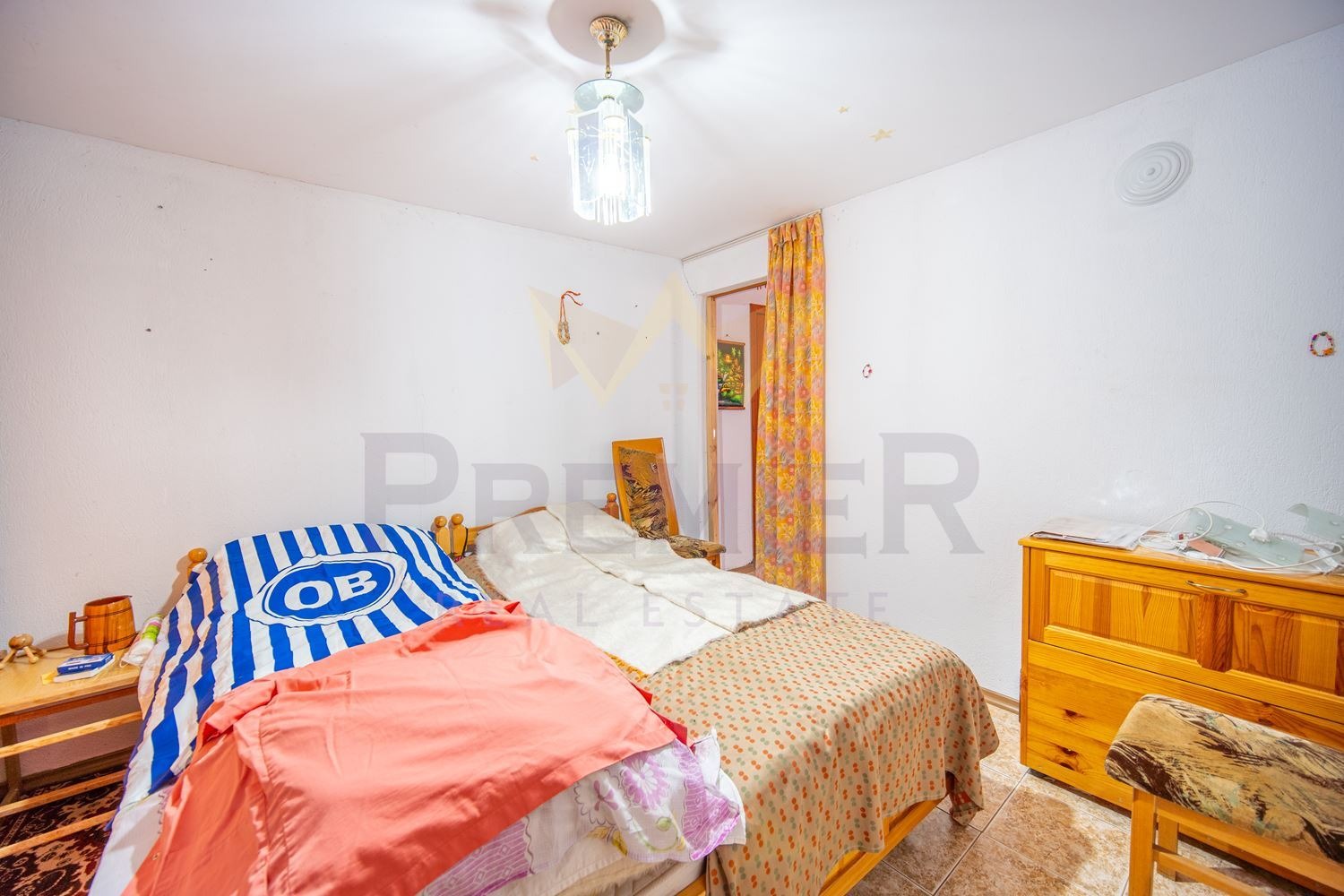 Продава КЪЩА, с. Безводица, област Добрич, снимка 8 - Къщи - 54037041