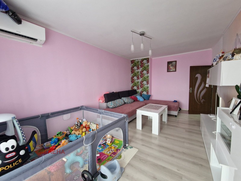 Продава 2-СТАЕН, област София, гр. Костинброд • 125000 € / 244478.75 лв. • 28598271 1