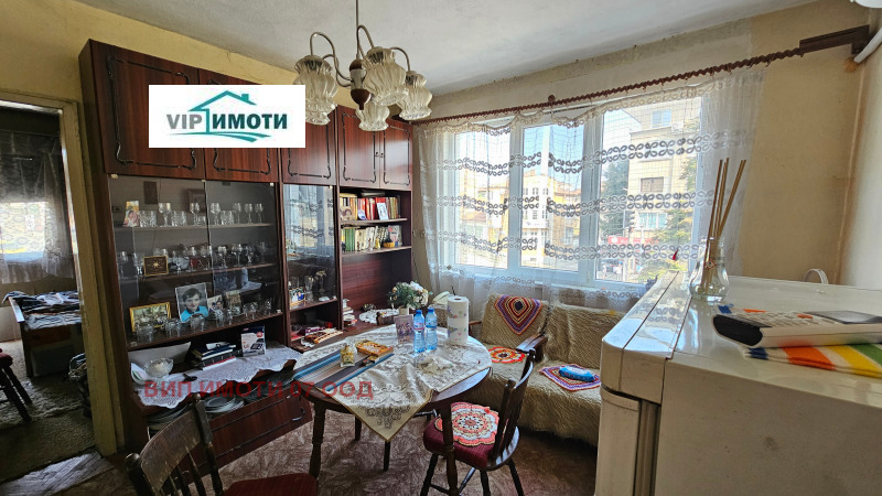 На продаж  2 спальні Ловеч , Център , 75 кв.м | 14517768