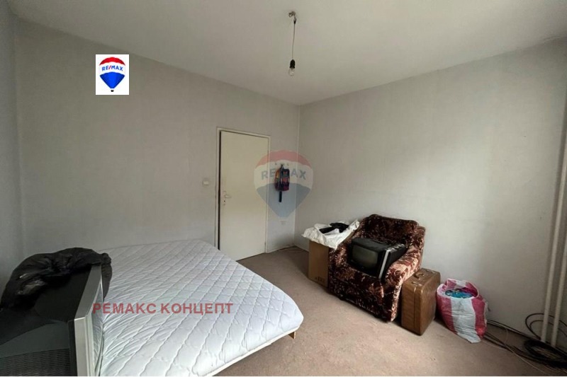 Продава 3-СТАЕН, гр. Шумен, 5-ти полк, снимка 2 - Апартаменти - 52388685