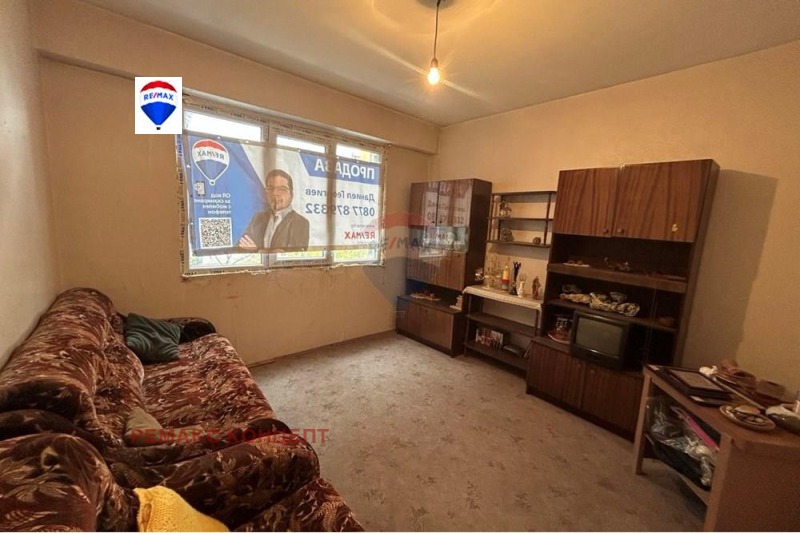 Продава 3-СТАЕН, гр. Шумен, 5-ти полк, снимка 7 - Апартаменти - 52388685