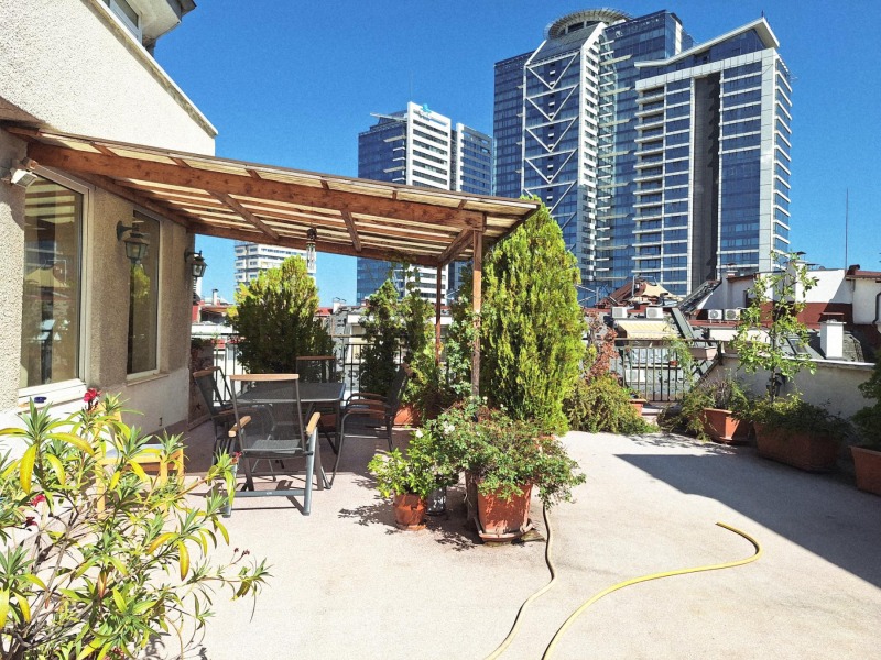 In vendita  3 camere da letto Sofia , Tsentar , 270 mq | 79530896