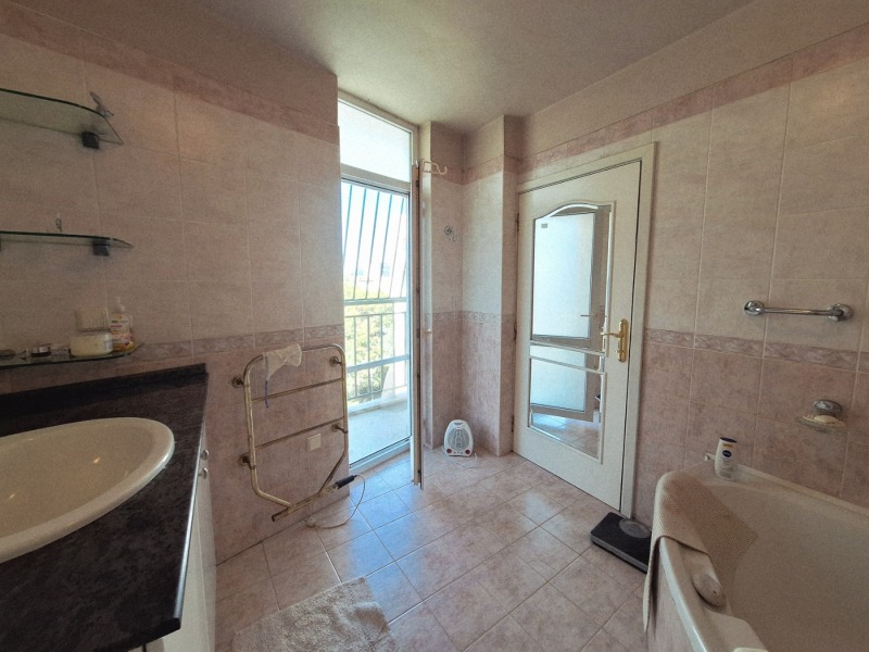 In vendita  3 camere da letto Sofia , Tsentar , 270 mq | 79530896 - Immagine [14]