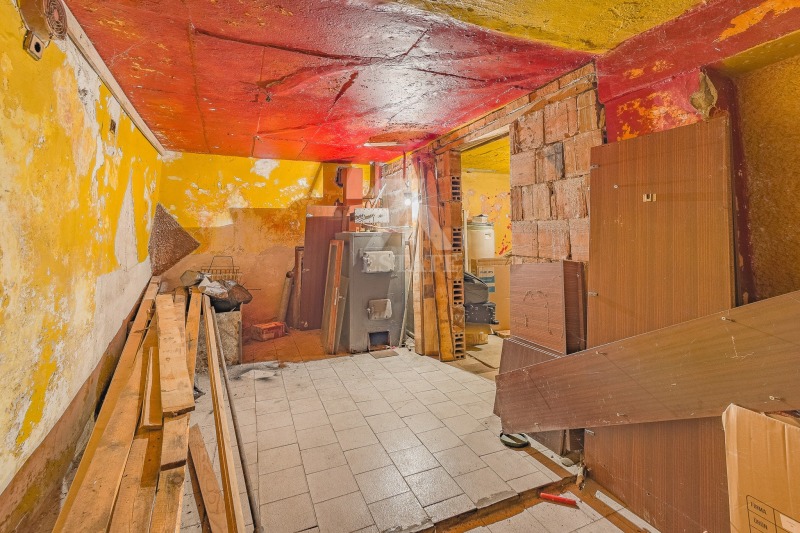 Продава  Къща област София , гр. Своге , 160 кв.м | 97383454 - изображение [14]