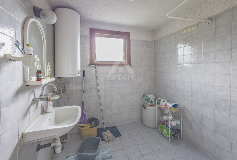 Продава  Къща област София , гр. Своге , 160 кв.м | 97383454 - изображение [8]