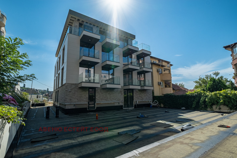 Продава 3-СТАЕН в град Варна, Бриз - 114 кв.м / 310 000 € » 606 307.30 лв., АВЕНЮ ЕСТЕЙТ ЕООД