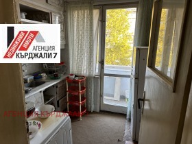 3+ Schlafzimmer Studen kladenez, Kardschali