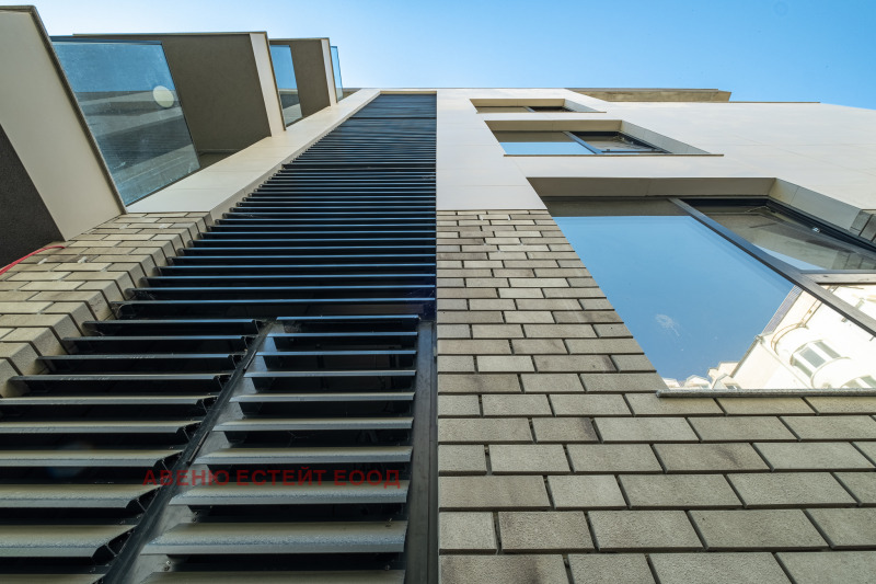 Продава 3-СТАЕН, гр. Варна, Бриз, снимка 2 - Апартаменти - 52469479