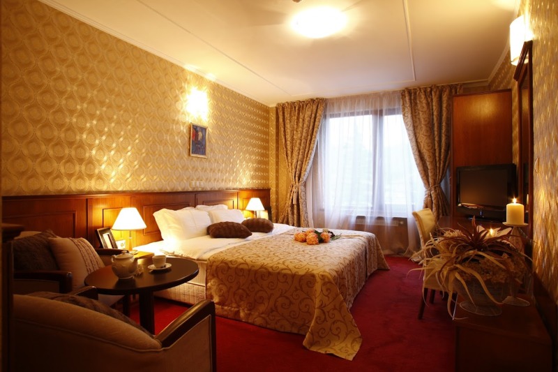 Продава  Хотел област Смолян , гр. Девин , 1314 кв.м | 99977637 - изображение [4]