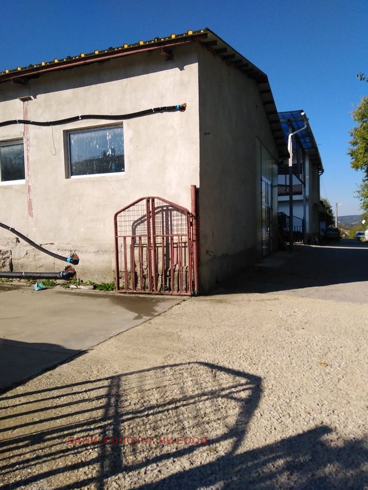 Продава БИЗНЕС ИМОТ, гр. Велико Търново, Промишлена зона - Запад, снимка 2 - Други - 39611813