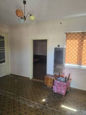 Hus Gradina, region Plovdiv 1