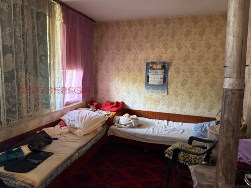 Продава 3-СТАЕН, гр. Елена, област Велико Търново, снимка 5 - Апартаменти - 52781377