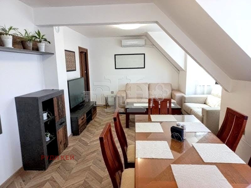 Продава 3-СТАЕН, гр. Варна, Лятно кино Тракия, снимка 2 - Апартаменти - 52471910