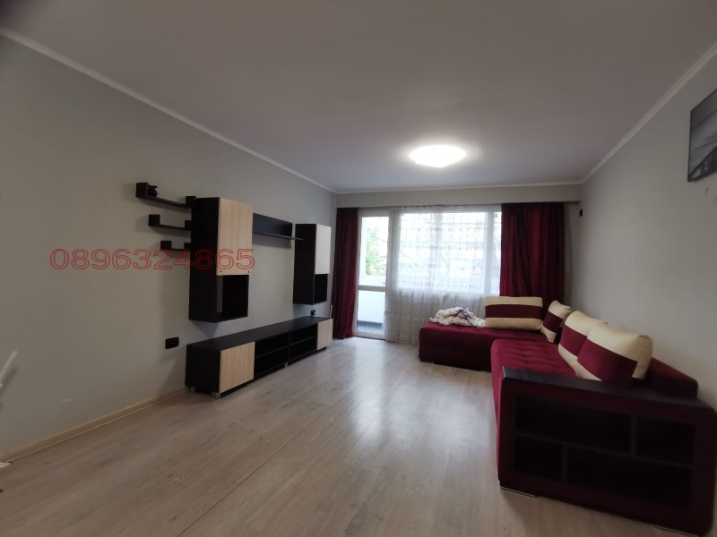 Продава 4-СТАЕН, гр. Русе, Родина 1