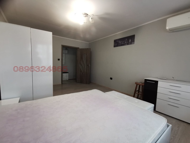 Продава 4-СТАЕН, гр. Русе, Родина 1, снимка 13 - Апартаменти - 52782355