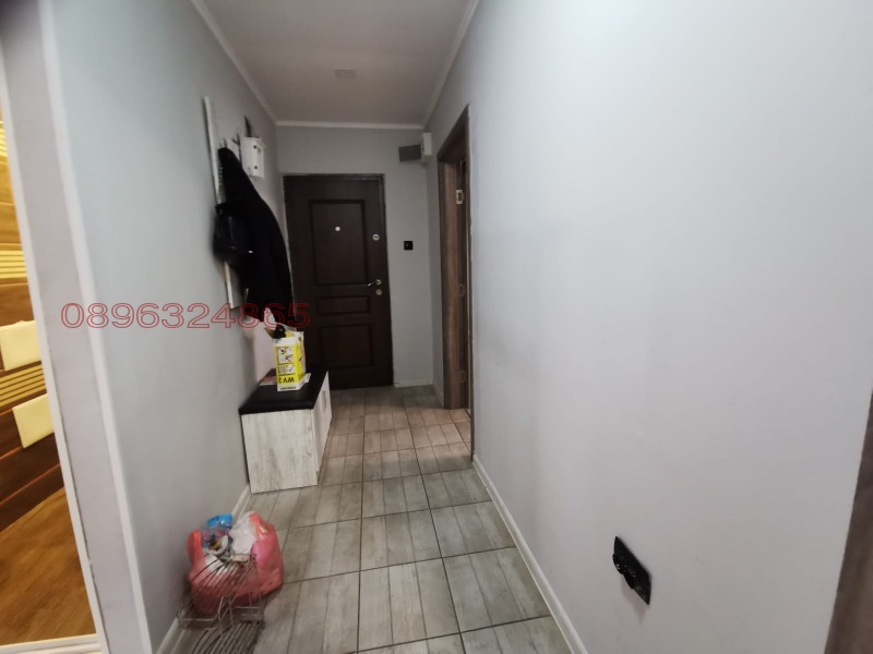 Продава 4-СТАЕН, гр. Русе, Родина 1, снимка 5 - Апартаменти - 52782355