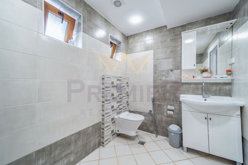 De vânzare  Casa regiunea Dobrich , Telerig , 290 mp | 68120965 - imagine [11]