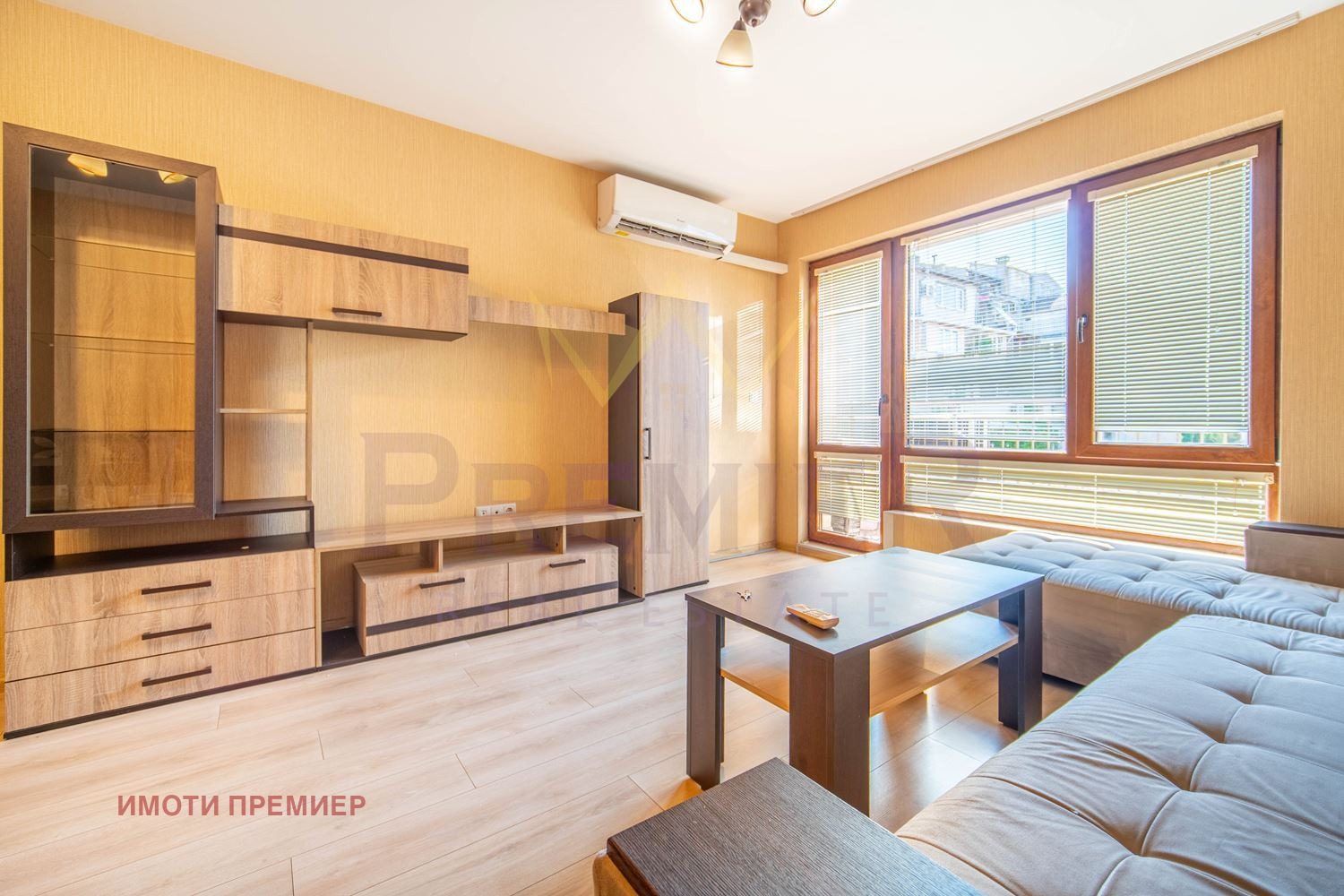 Продава 3-СТАЕН, гр. Варна, Център, снимка 2 - Апартаменти - 55577052