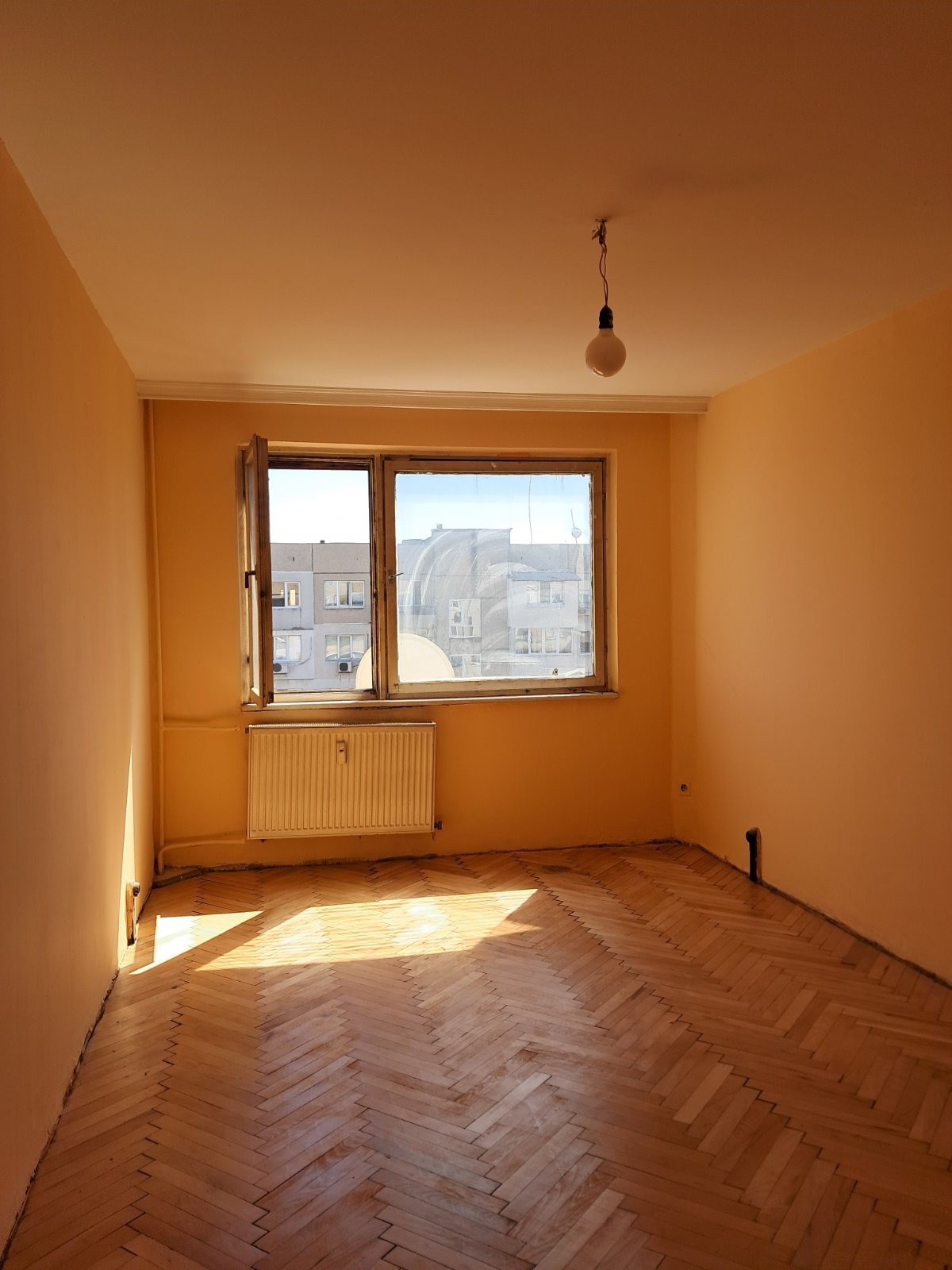 Продава 3-СТАЕН, гр. София, Надежда 3, снимка 2 - Апартаменти - 55783366